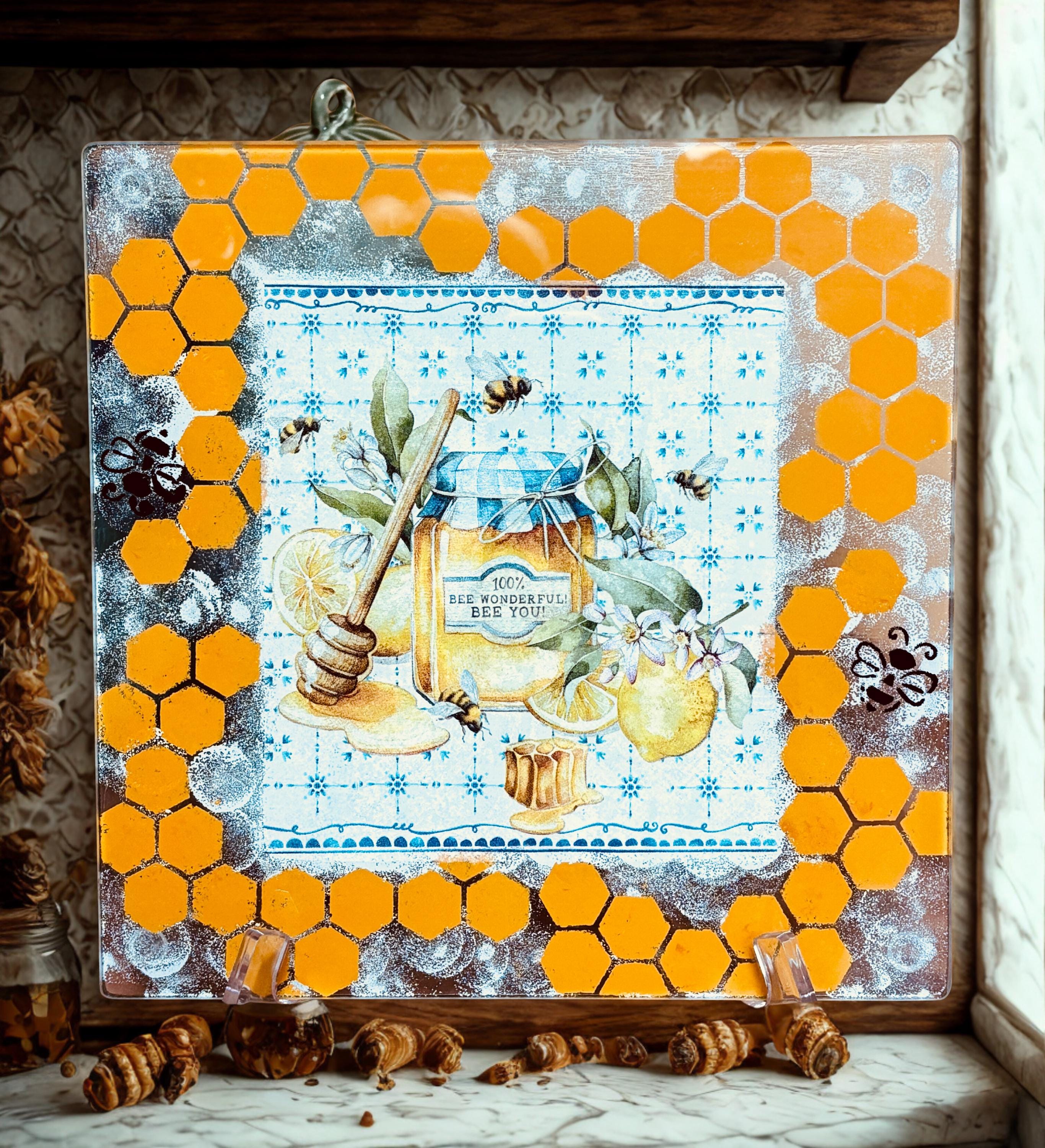 Charcuterie Board Square 10" Glass, Honey Bee