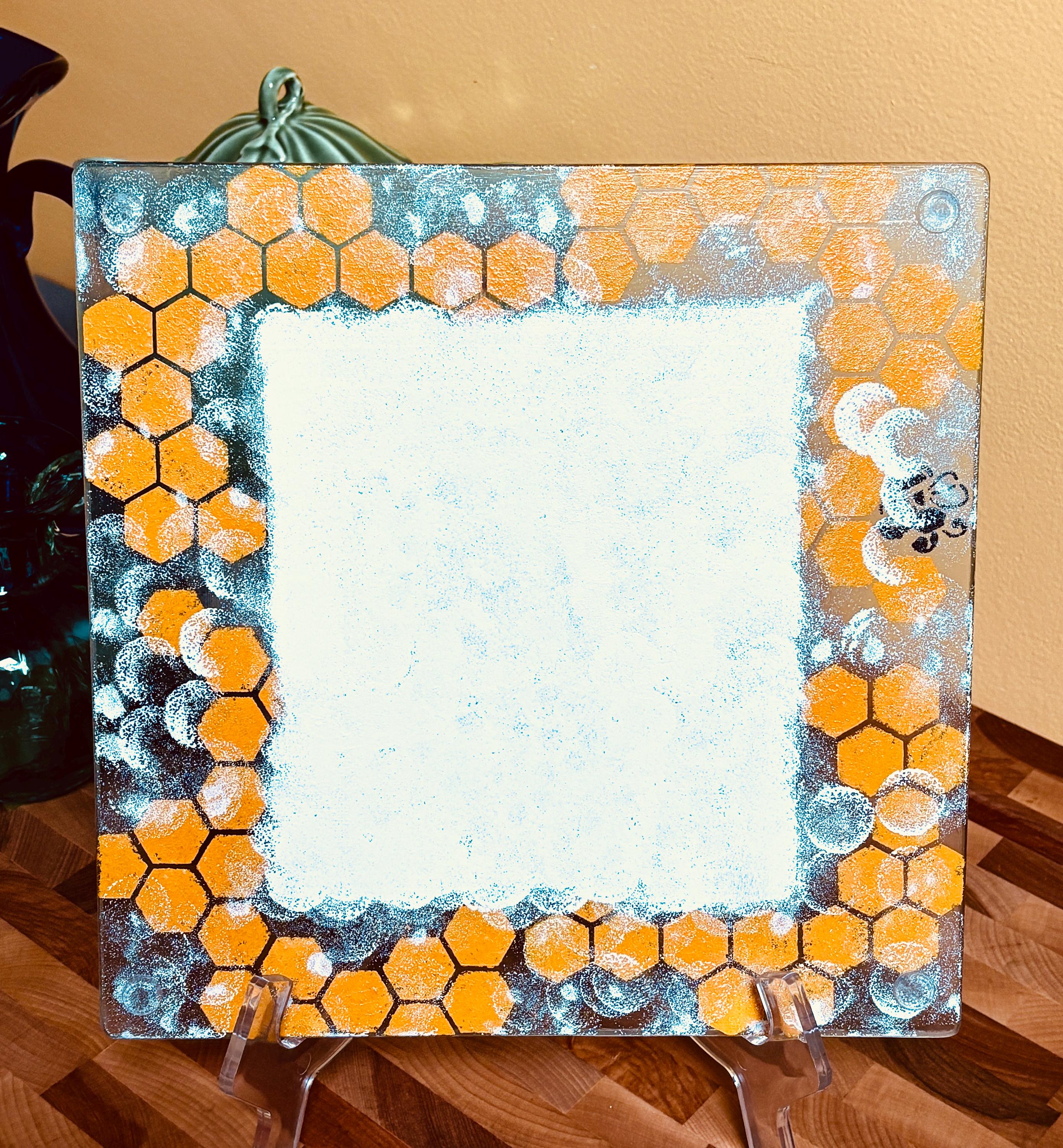 Charcuterie Board Square 10" Glass, Honey Bee
